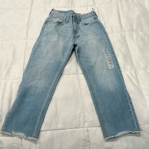 Old Navy NWT girls, slouchy straight, high-rise size 10 light wash jeans